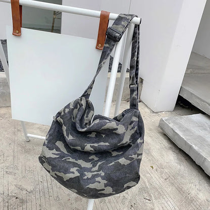 Casual Camouflage Canvas Messenger Bag - Large Capacity