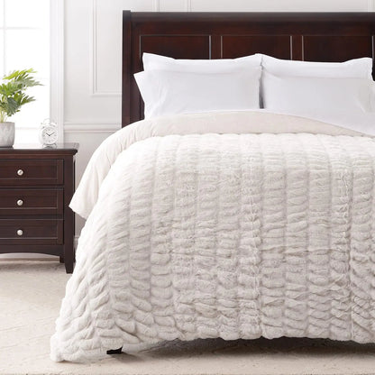 Premium Luxuriously soft, Faux Fur Throw/Blanket - 50" x 65\u201d - Off White